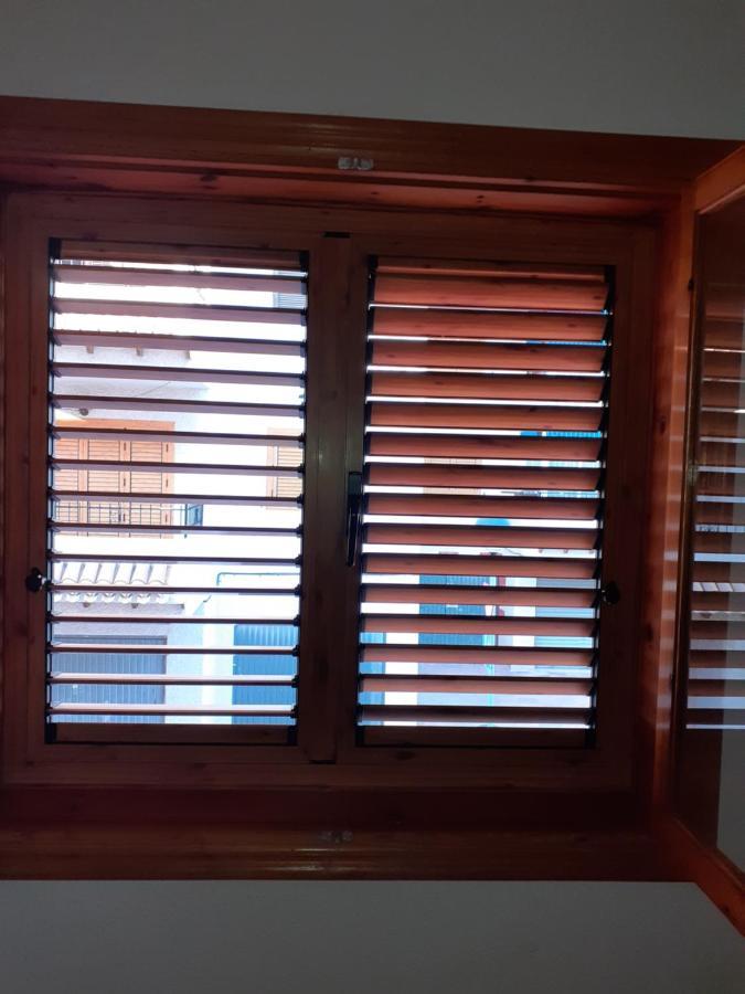 Apartamento Santa Pola, En Playa Del Tamarit Con Piscina. Eksteriør bilde