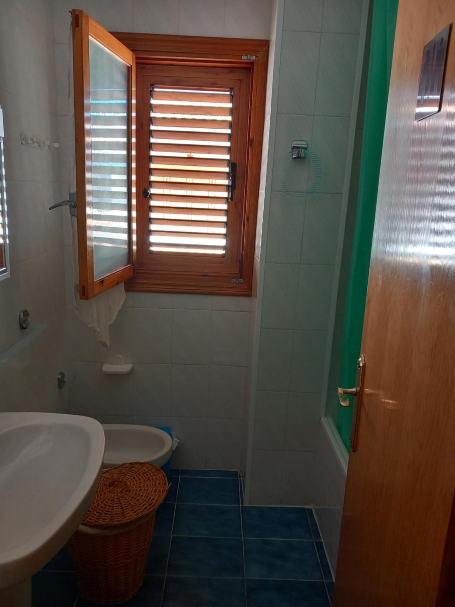 Apartamento Santa Pola, En Playa Del Tamarit Con Piscina. Eksteriør bilde