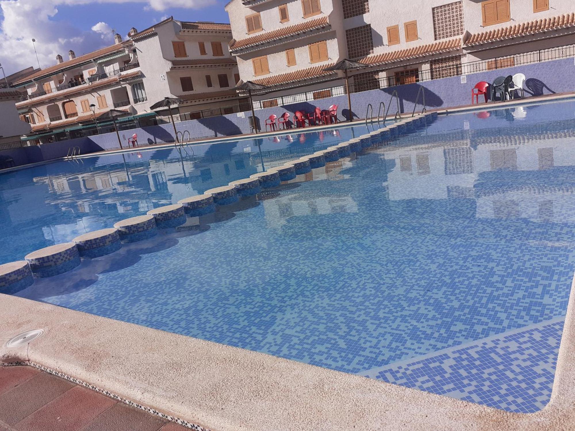 Apartamento Santa Pola, En Playa Del Tamarit Con Piscina. Eksteriør bilde